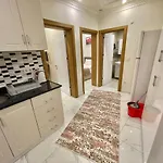 Ucal Apartment *